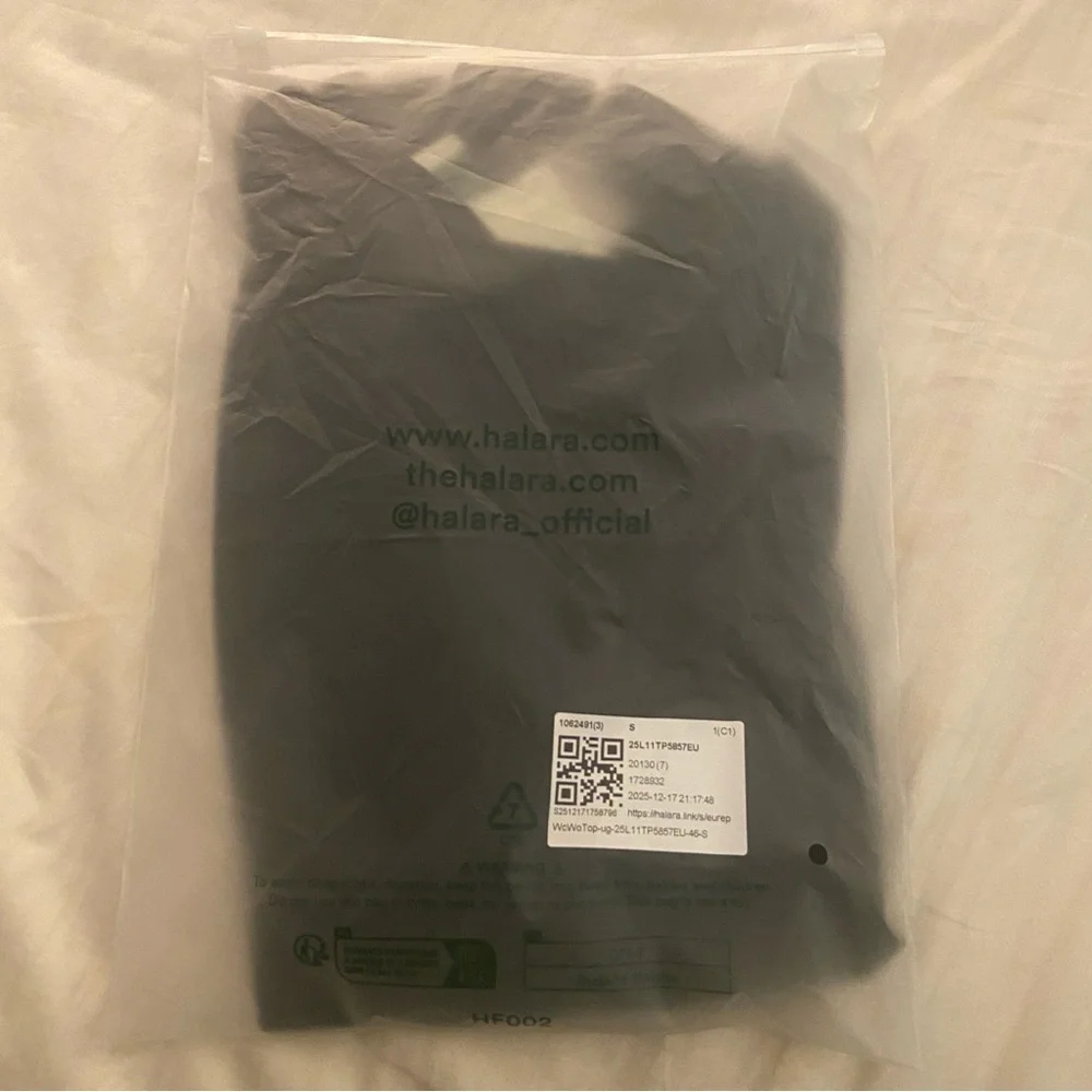 NWT Halara One-Shoulder Long Sleeve Asymmetrical Casual Shirt Small - Picture 11 of 12